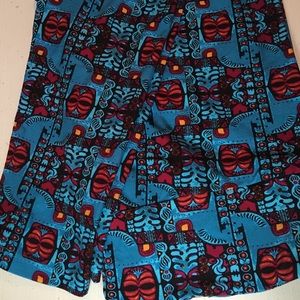 Lularoe TC horse print leggings!
